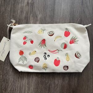 Universal Thread- Cotton Canvas Travel Pouch